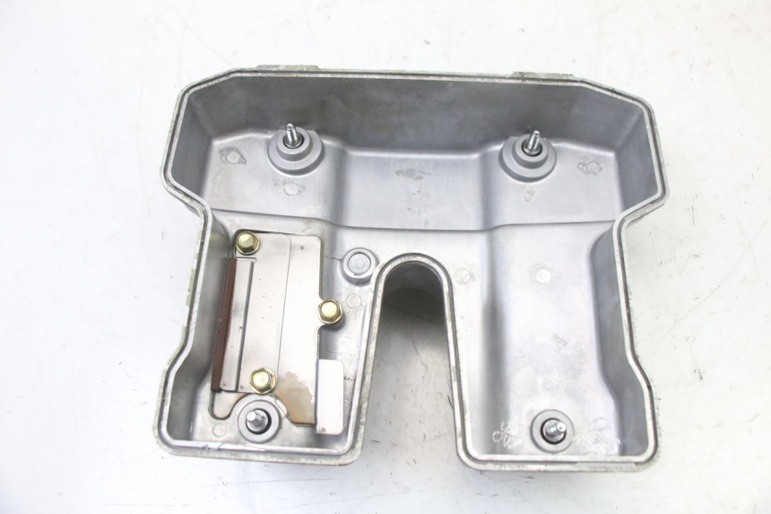 photo de ROCKER COVER KYMCO XCITING 500 (2007 - 2010) - Alternative perspective