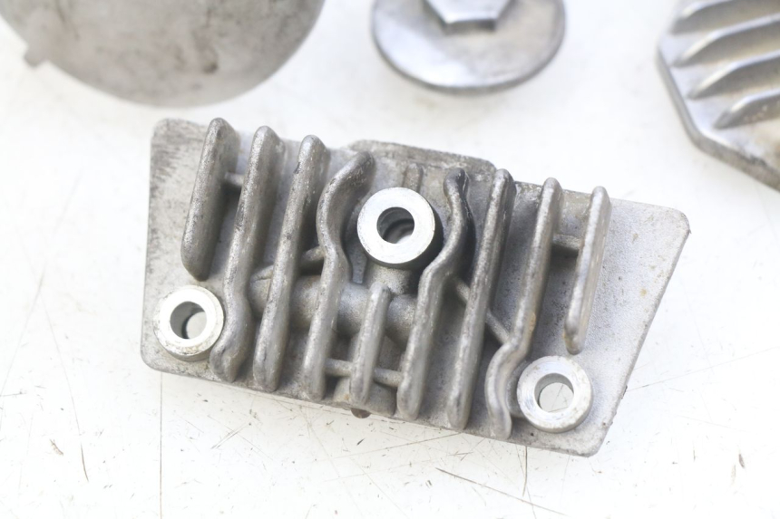 photo de VALVE COVER YCF PILOT 125 - Technical close-up