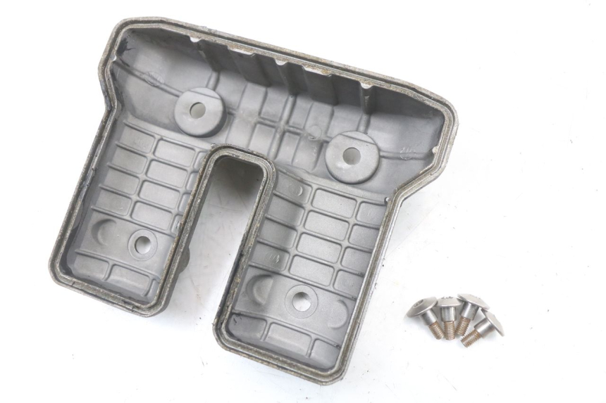 photo de Valve cover DAELIM S3 125 (2010 - 2017) - Zoom on usage condition