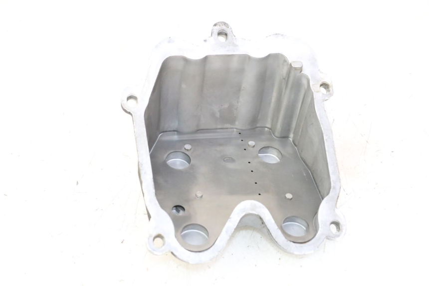 photo de ROCKER COVER PEUGEOT SATELIS 125 (2006 - 2009) - Component detail