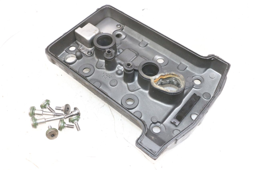 photo de ROCKER COVER YAMAHA TDM ABS 900 (2002 - 2014) - Zoom on usage condition