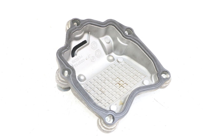 photo de ROCKER COVER PIAGGIO VESPA GRANTURISMO 200 (2004 - 2005) - Component detail