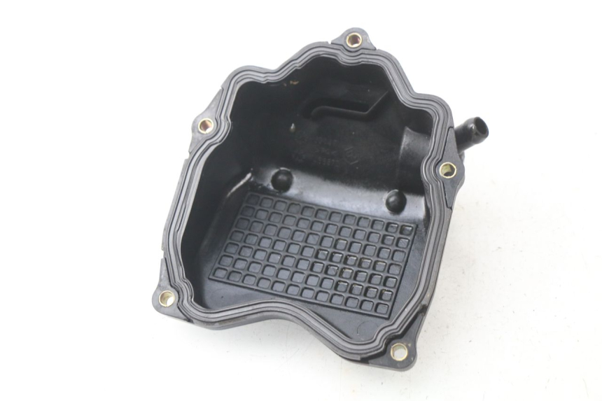 photo de VALVE COVER PIAGGIO X9 125 (2000 - 2003) - Component detail
