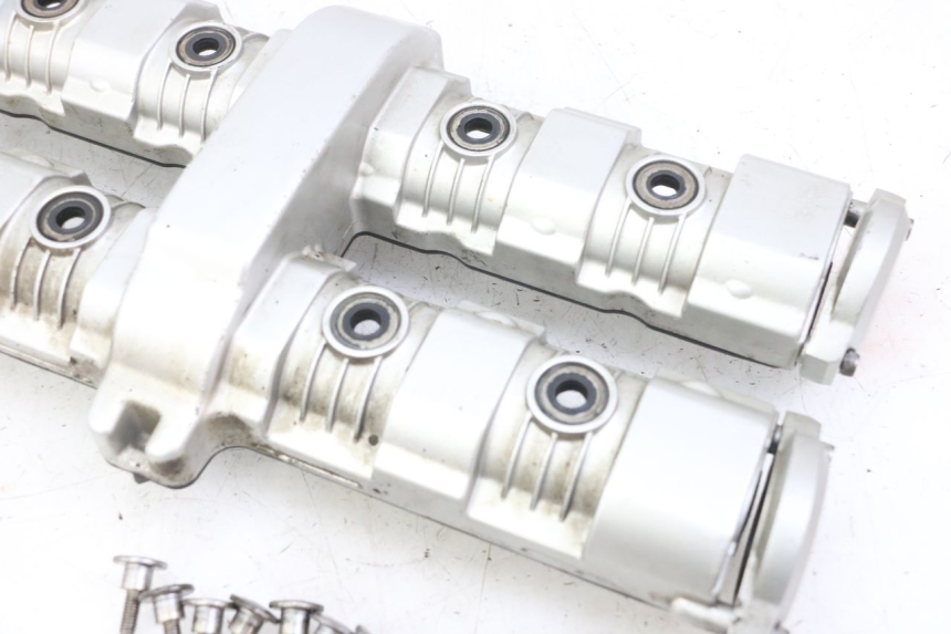 photo de VALVE COVER YAMAHA FZS FAZER 600 (2001 - 2003) - Markings and original references