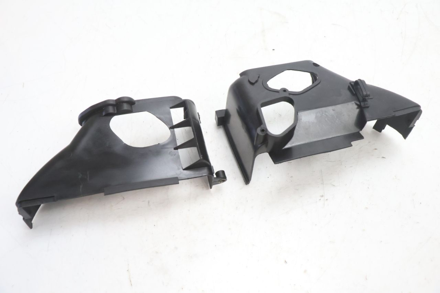 photo de CYLINDER HEAD COVER KYMCO AGILITY 4T 50 (2005 - 2018) - Technical close-up
