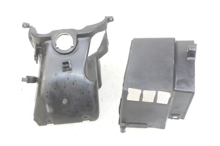 photo de CYLINDER HEAD COVER SYM CROX 4T 50 (2016 - 2023) - Component detail