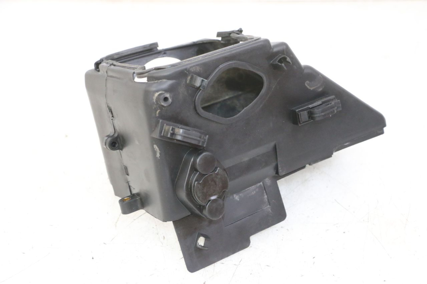 photo de CYLINDER COVER DAELIM BESBI 125 (2007 - 2008) - Main view