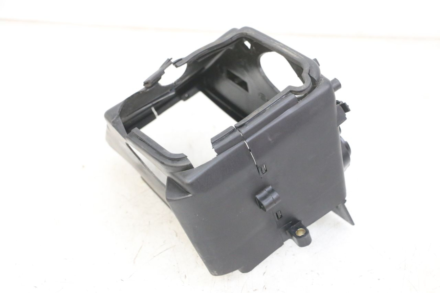 photo de CYLINDER COVER DAELIM BESBI 125 (2007 - 2008) - Technical close-up