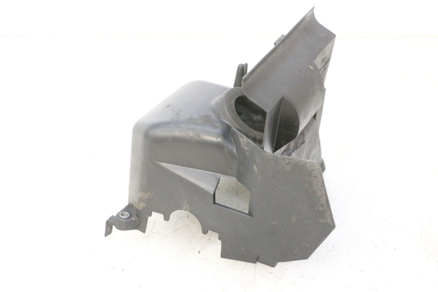 photo de CYLINDER HEAD COVER PEUGEOT ELYSTAR 50 (2002 - 2014) - Fixing points details