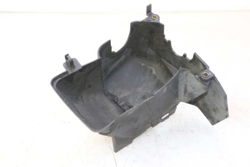 photo de CYLINDER HEAD COVER PEUGEOT ELYSTAR 50 (2002 - 2014) - Zoom on usage condition