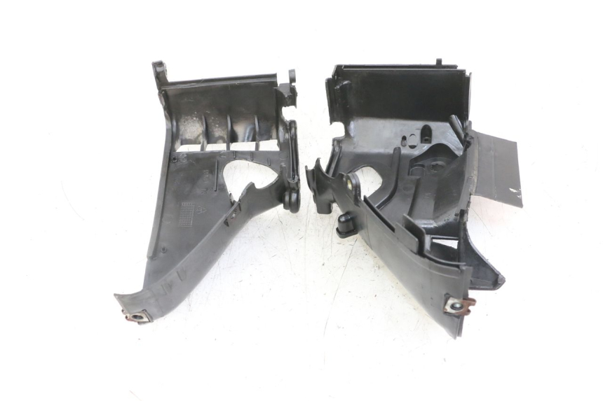 photo de CYLINDER COVER GOES WIKI 125 (2010 - 2015) - Fixing points details