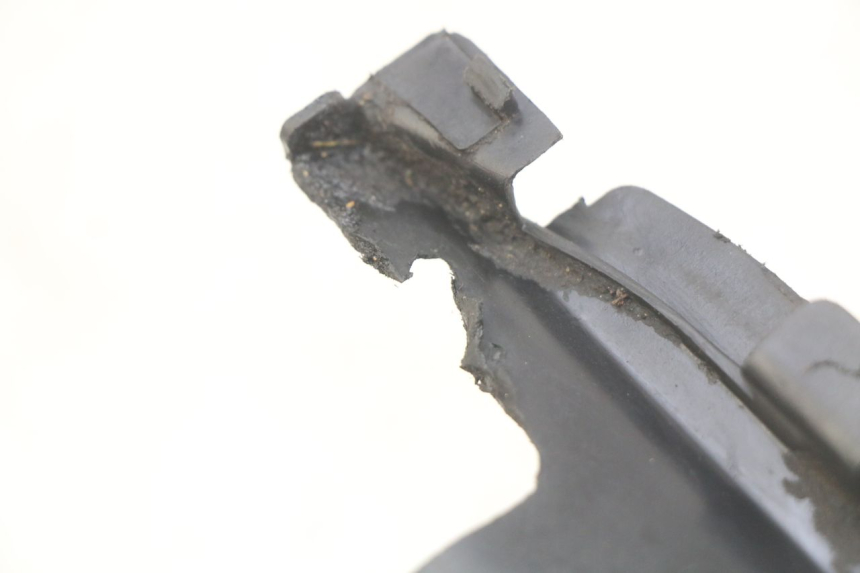 photo de CYLINDER HEAD COVER TNT MOTOR GRIDO 2T 50 (2010 - 2019) - Zoom on usage condition