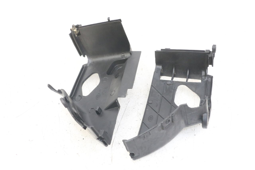 photo de CYLINDER HEAD COVER PEUGEOT KISBEE 4T 50 (2010 - 2017) - Product overview