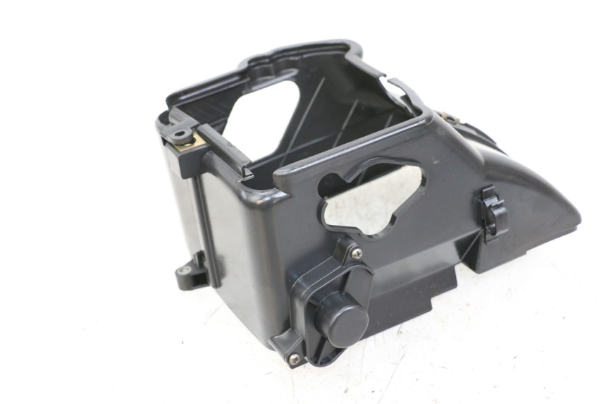 photo de CYLINDER HEAD COVER PEUGEOT KISBEE 4T 50 (2018 - 2022) - Main view