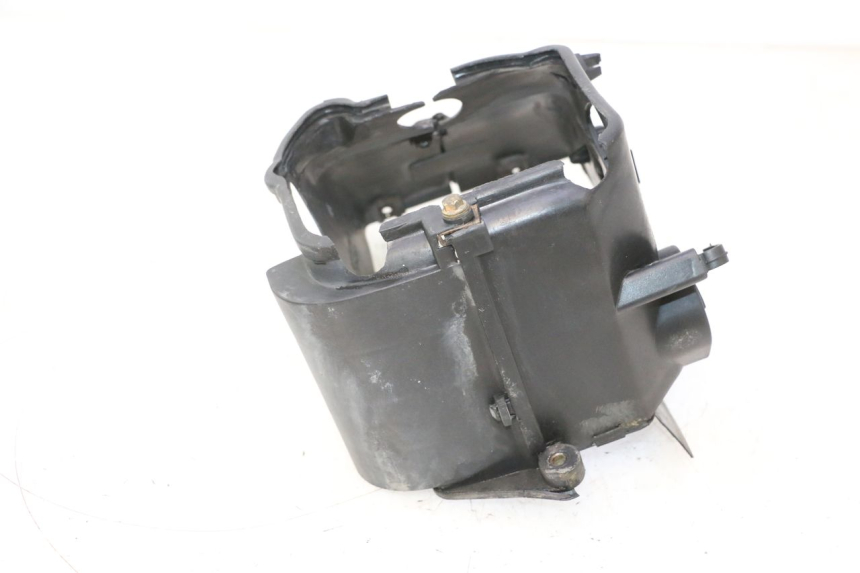 photo de CYLINDER COVER KYMCO LIKE 125 (2009 - 2016) - Fixing points details