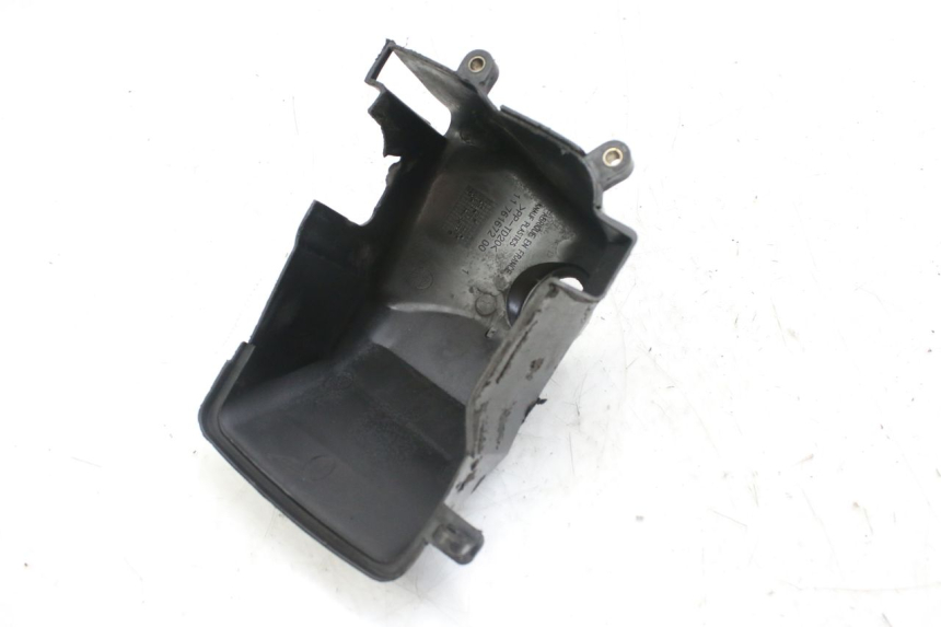 photo de CYLINDER HEAD COVER PEUGEOT LUDIX 50 (2008 - 2017) - Zoom on usage condition