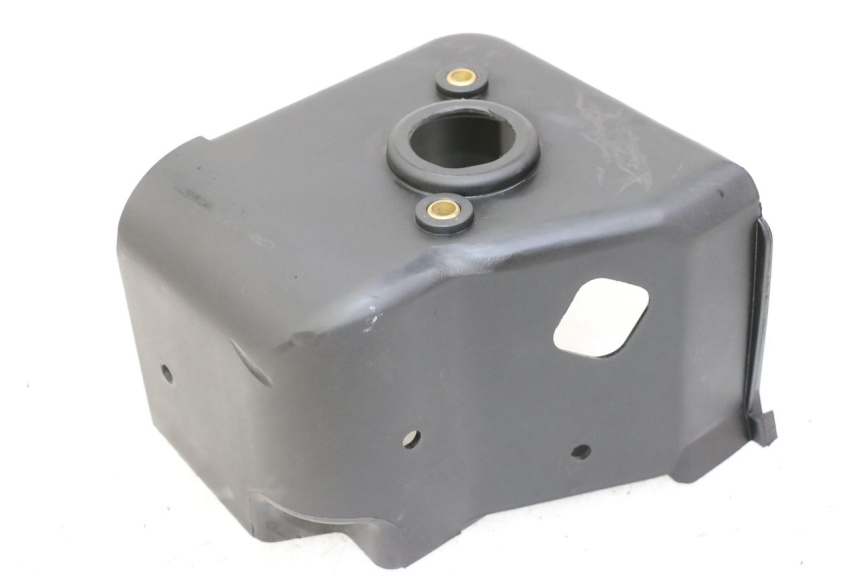 photo de CYLINDER HEAD COVER PIAGGIO ZIP 2T 50 (2009 - 2019) - Alternative perspective