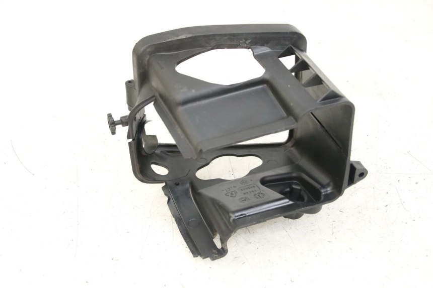 photo de CYLINDER HEAD COVER APRILIA SCARABEO 100 (2003 - 2012) - Zoom on usage condition