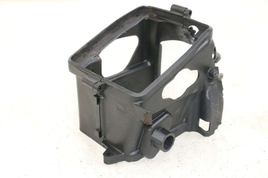 photo de CYLINDER HEAD COVER APRILIA SCARABEO 100 (2003 - 2012) - Technical close-up