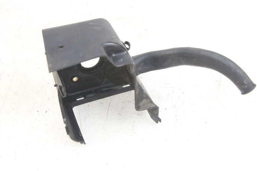 photo de CYLINDER HEAD COVER APRILIA SR 2T 50 (2012 - 2017) - Zoom on usage condition