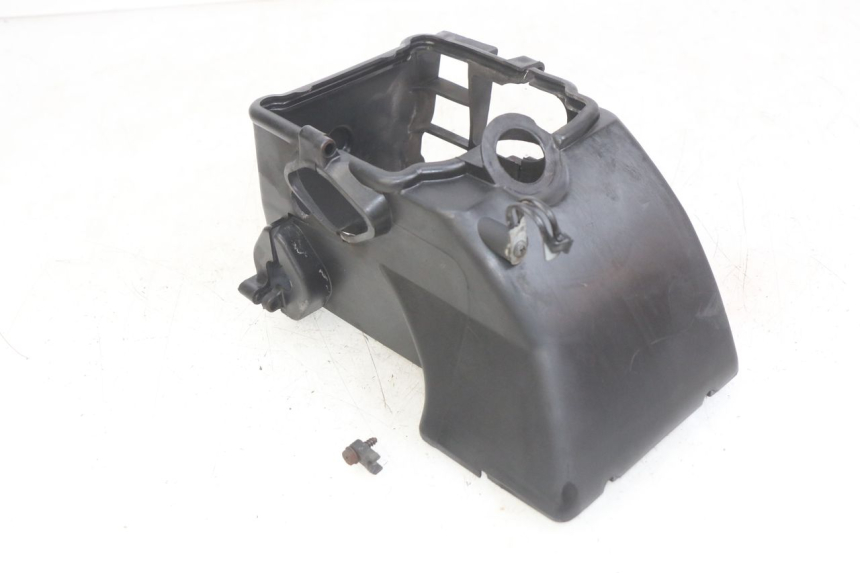 photo de CYLINDER HEAD COVER SYM SYMPHONY 125 (2009 - 2015) - Alternative perspective