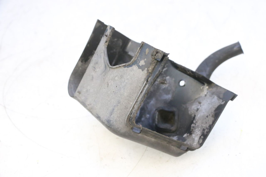 photo de CYLINDER HEAD COVER PIAGGIO VESPA LX 2T 50 (2005 - 2013) - Component detail