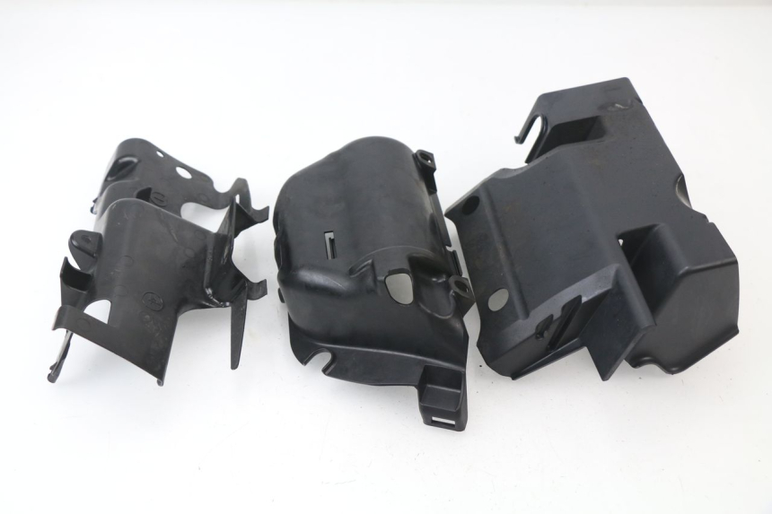 photo de CYLINDER COVER HONDA VFR F 1200 (2010 - 2015) - Main view