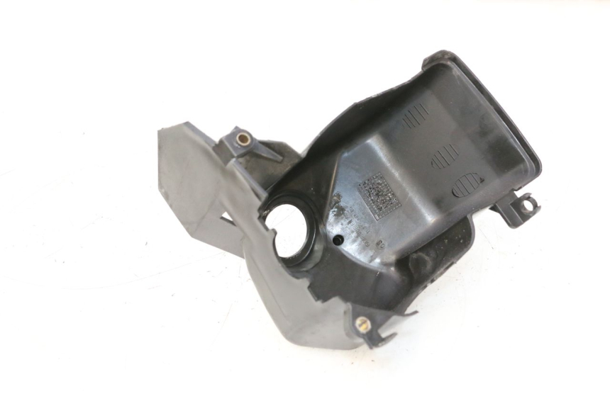 photo de CYLINDER HEAD COVER PEUGEOT VIVACITY 50 (1998 - 2003) - Zoom on usage condition