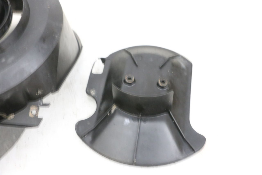 photo de FORK COVER MBK BOOSTER SPIRIT 50 (2004 - 2017) - Distinctive features