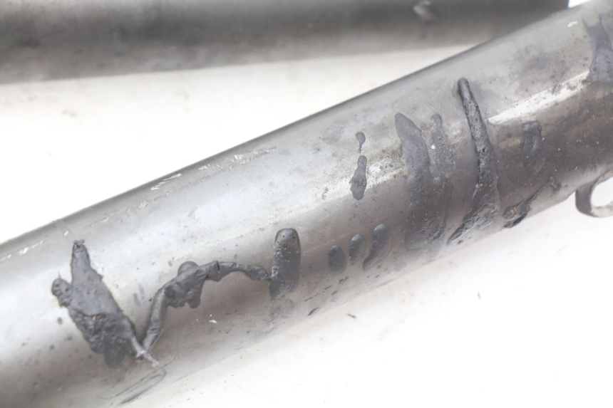 photo de FORK COVER ROYAL ENFIELD BULLET CLASSIC 500 (2017 - 2020) - Alternative perspective