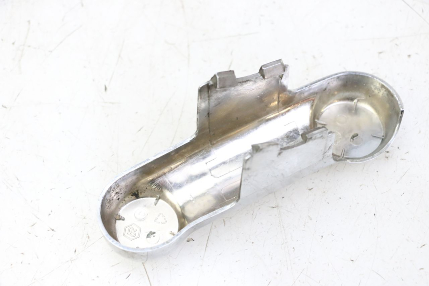 photo de FORK PANEL PIAGGIO LXV 4T 50 (2009 - 2013) - Alternative perspective