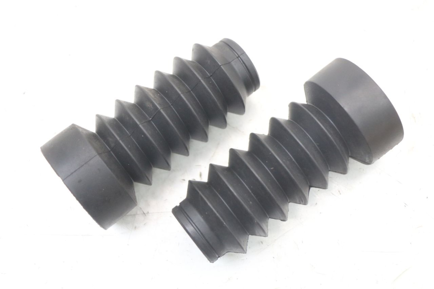 photo de FORK PANEL SYM MIO 50 (2011 - 2017) - Zoom on usage condition