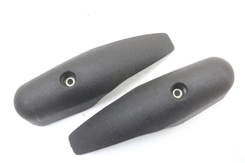 photo de FORK PANEL PIAGGIO MP3 500 (2011 - 2015) - Zoom on usage condition