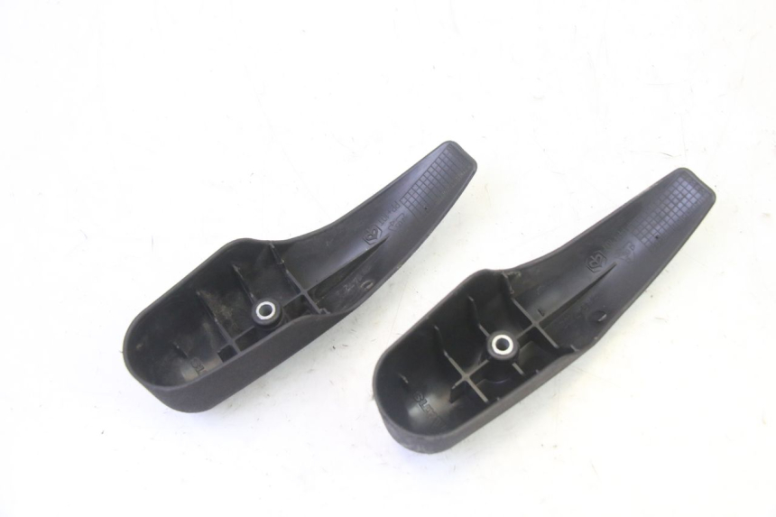 photo de FORK PANEL PIAGGIO MP3 125 (2006 - 2014) - Technical close-up