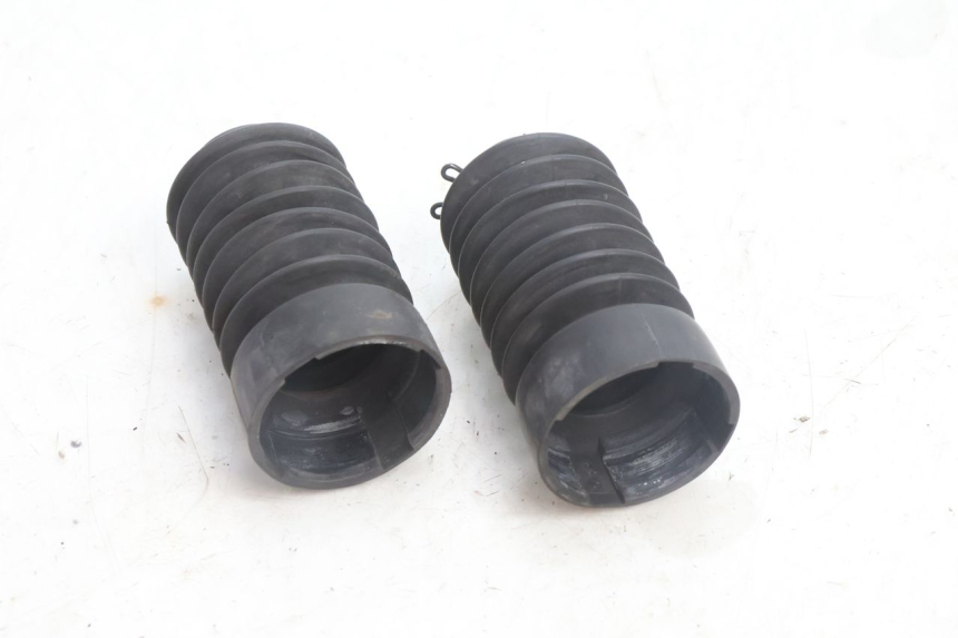 photo de FORK PANEL SYM ORBIT 2 4T 50 (2008 - 2017) - Zoom on usage condition