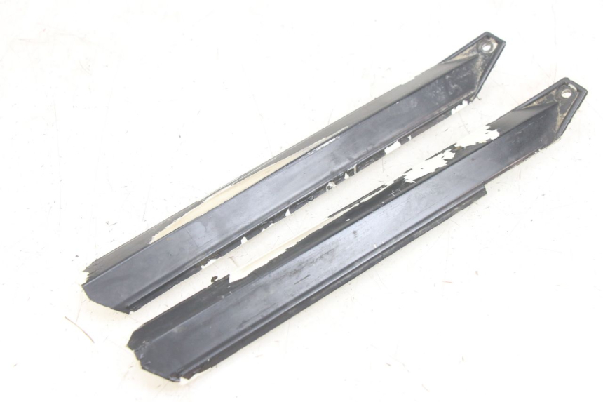 photo de FORK COVER GILERA RK 50 (1996 - 1999) - Technical close-up