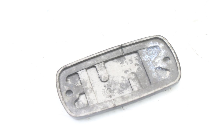 photo de MASTER CYLINDER COVER  KYMCO DINK STREET 125 (2009 - 2014) - Zoom on usage condition