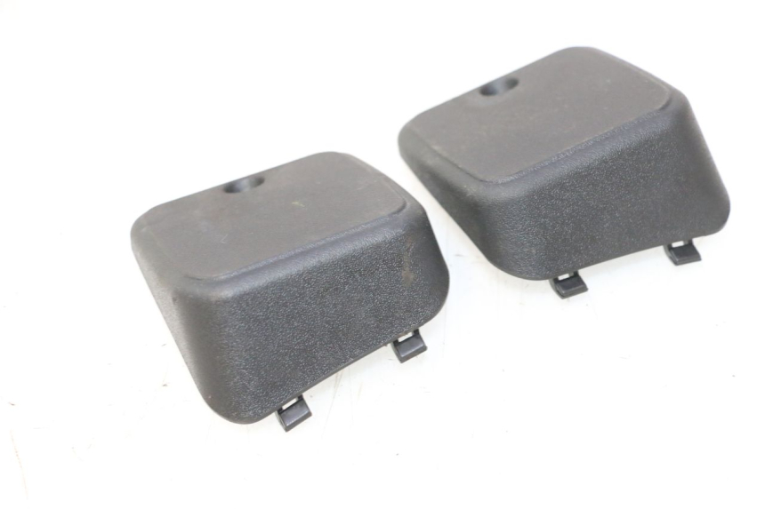 photo de MASTER CYLINDER COVER  PIAGGIO MP3 LT 300 (2010 - 2016) - Zoom on usage condition