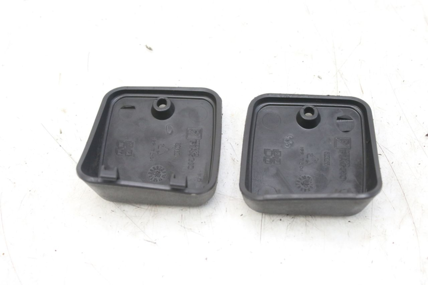 photo de MASTER CYLINDER COVER PIAGGIO MP3 RL 250 (2006 - 2010) - Zoom on usage condition