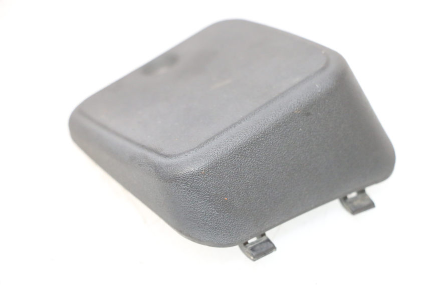 photo de MASTER CYLINDER COVER PIAGGIO MP3 RL 250 (2006 - 2010) - Component detail