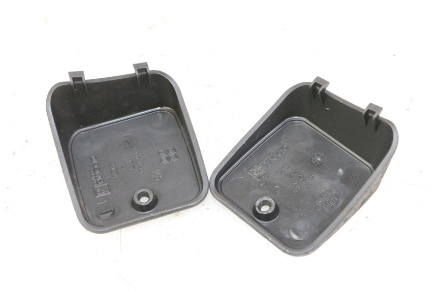 photo de MASTER CYLINDER COVER  PIAGGIO MP3 125 (2006 - 2014) - Component detail