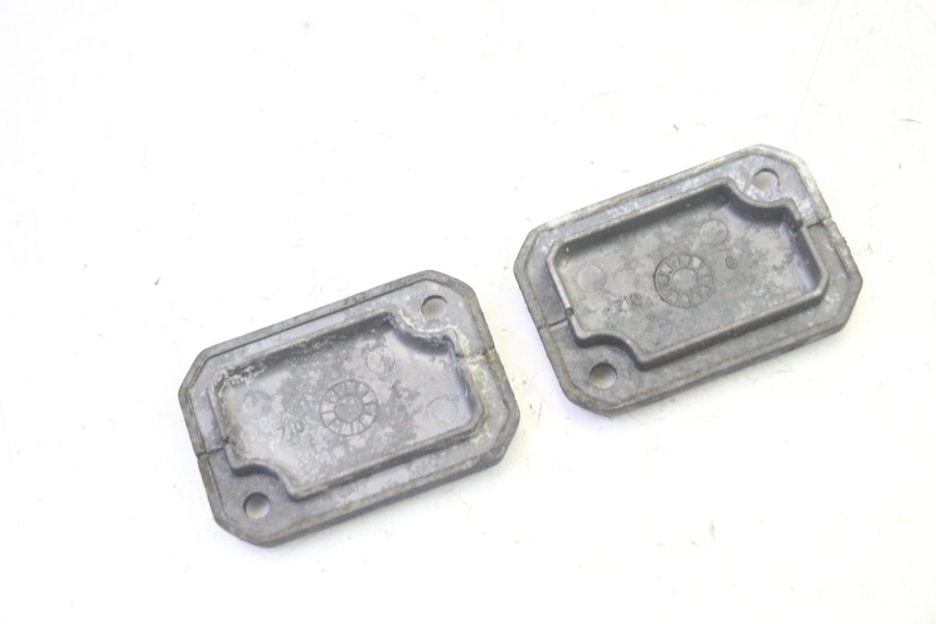 photo de MASTER CYLINDER COVER  PIAGGIO X8 125 (2004 - 2007) - Zoom on usage condition