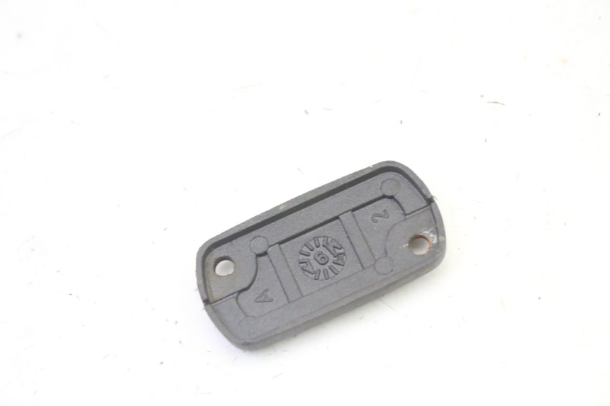 photo de MASTER CYLINDER COVER HONDA X8R 50 (1998 - 2003) - Zoom on usage condition