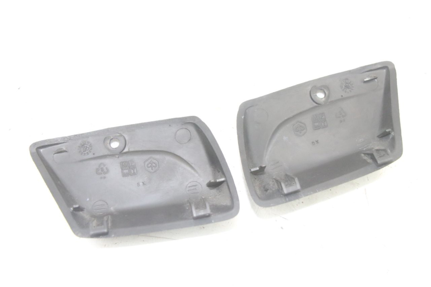 photo de MASTER CYLINDER COVER PIAGGIO XEVO - X EVO 125 (2007 - 2017) - Alternative perspective