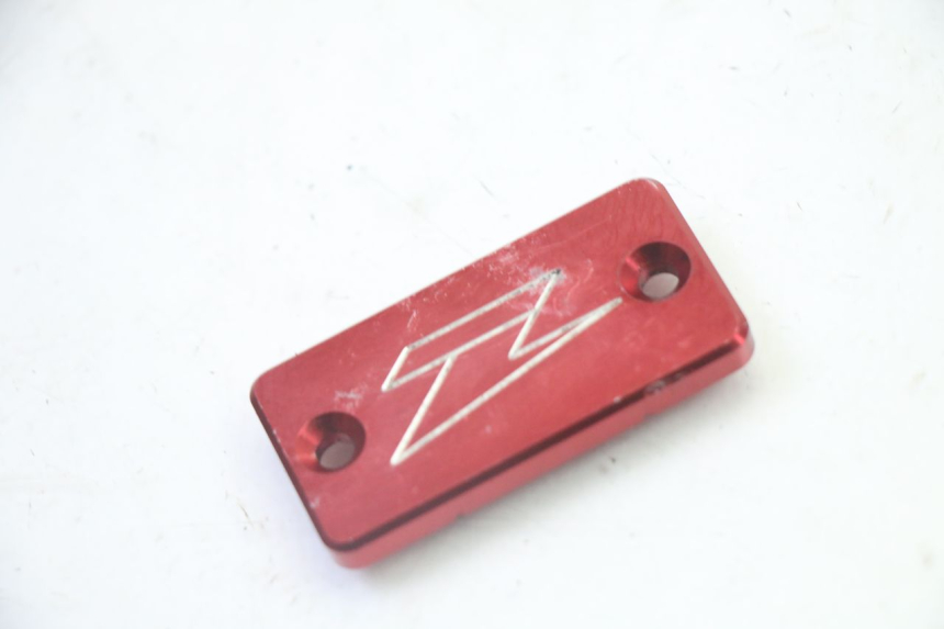 photo de MASTER CYLINDER COVER YAMAHA YZ 125 (1998 - 2005) - Main view