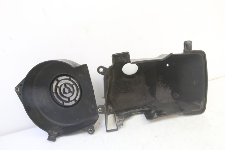 photo de ENGINE COVER PEUGEOT CITYSTAR 50 (2013 - 2017) - Technical close-up