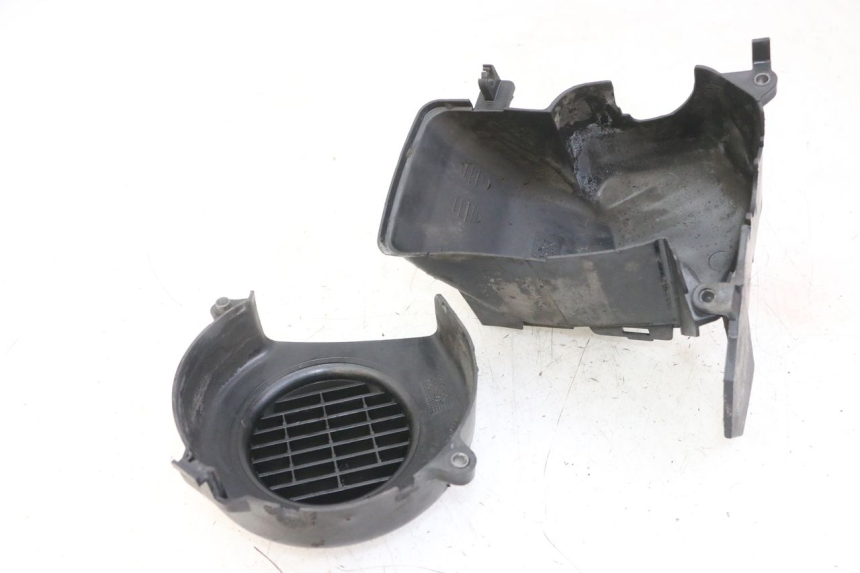 photo de ENGINE COVER PEUGEOT ELYSTAR 50 (2002 - 2014) - Alternative perspective