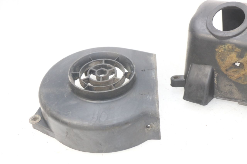 photo de ENGINE COVER PEUGEOT KISBEE 2T 50 (2010 - 2017) - Markings and original references