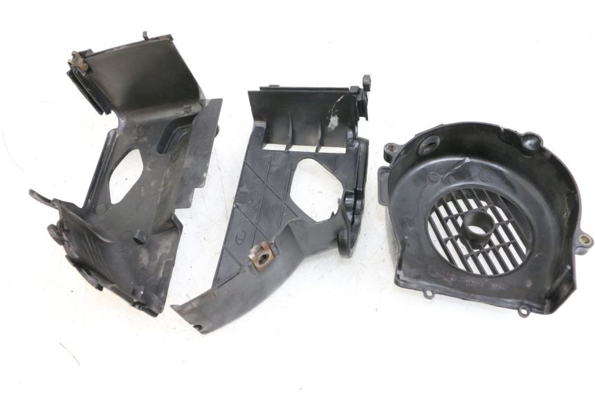 photo de ENGINE COVER PEUGEOT KISBEE 4T 50 (2010 - 2017) - Component detail