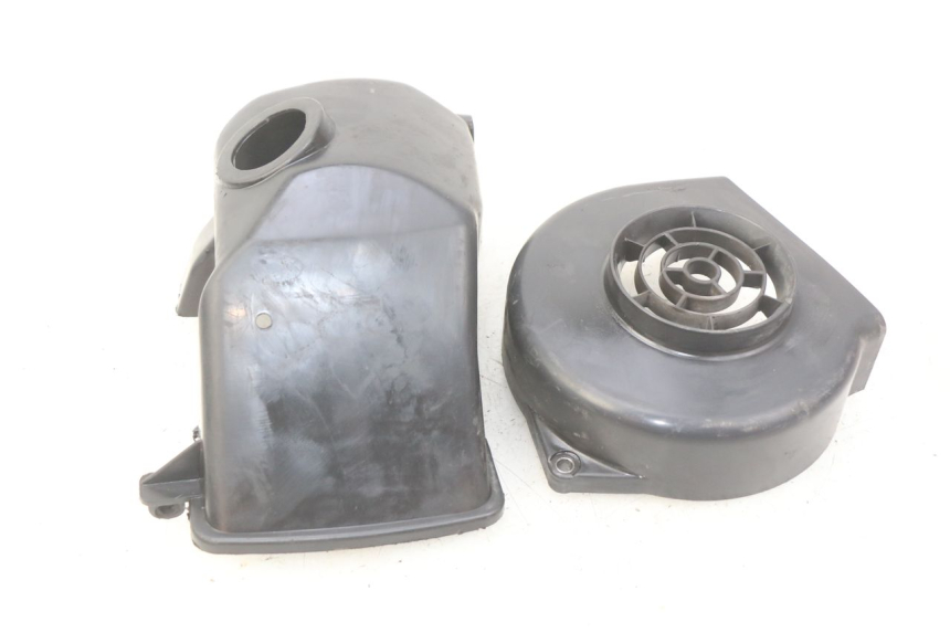 photo de ENGINE COVER PEUGEOT LUDIX 50 (2008 - 2017) - Technical close-up